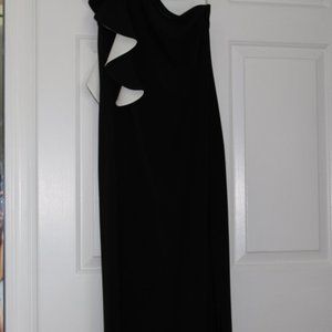 Halston One shoulder ruffle gown  Sz 6 NWT